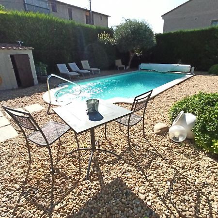 Appartement Grand Confort A Deux Pas Du Centre Ville LʼIsle-sur-la-Sorgue Exteriör bild