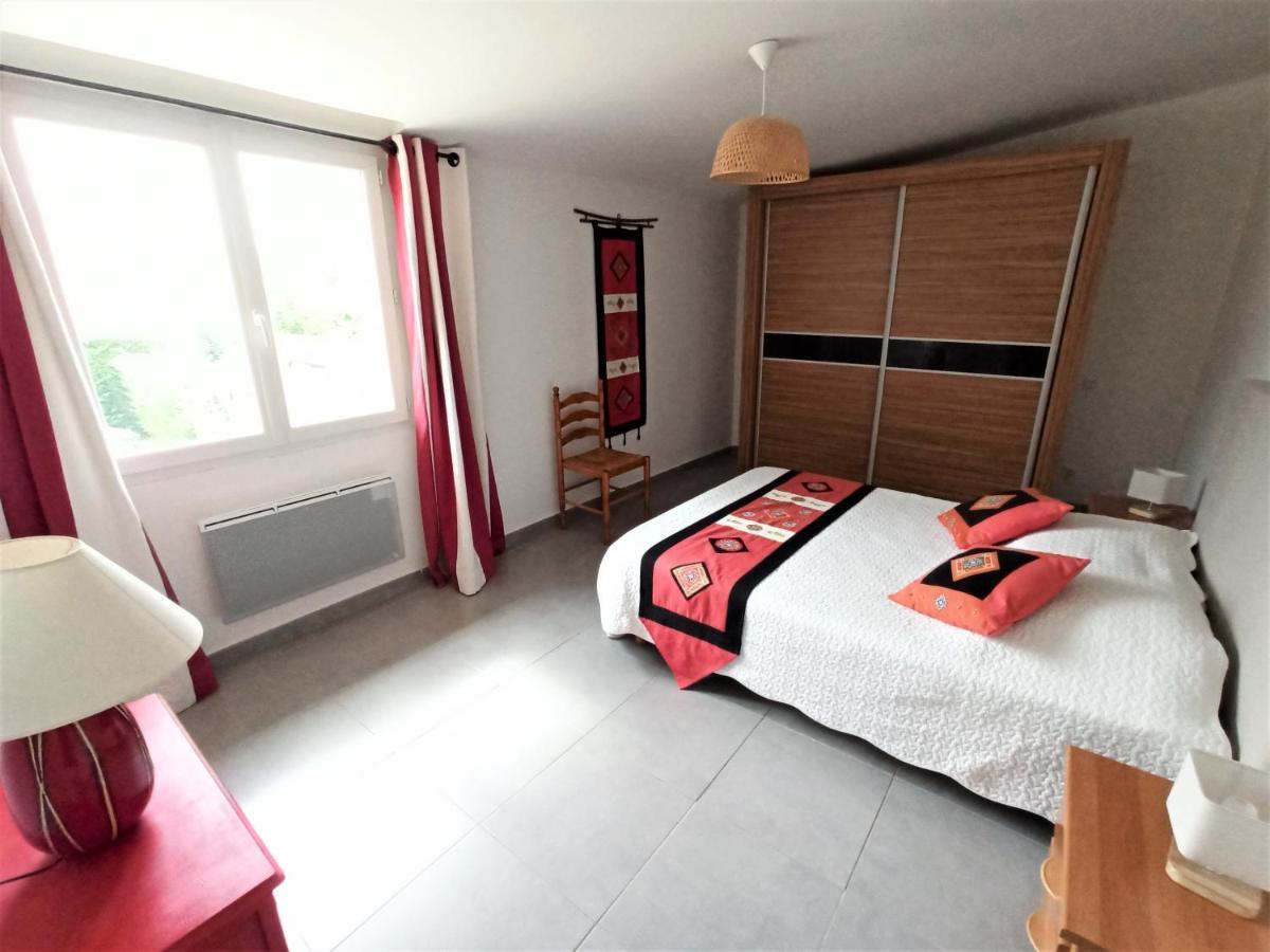 Appartement Grand Confort A Deux Pas Du Centre Ville LʼIsle-sur-la-Sorgue Exteriör bild