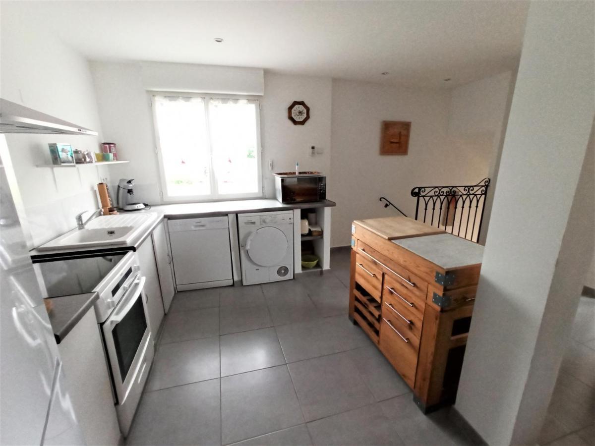 Appartement Grand Confort A Deux Pas Du Centre Ville LʼIsle-sur-la-Sorgue Exteriör bild